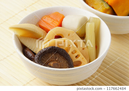 Simmered vegetables 117662484