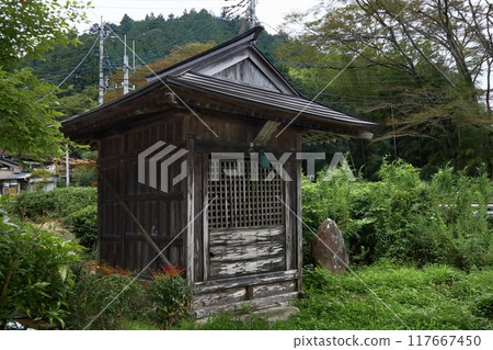 Romantic Ibaraki (Tenhi-sama guards the entrance to the town of Takabe-juku in Hitachi-Omiya City. He was worshipped by the women who lived in Takabe.) 117667450