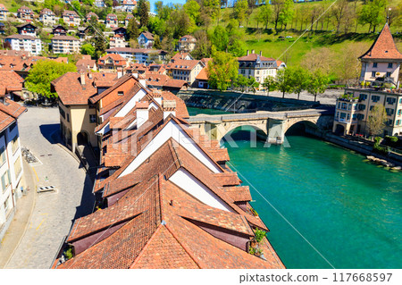 View of the Aare river and old town of Bern in Switzerland 117668597