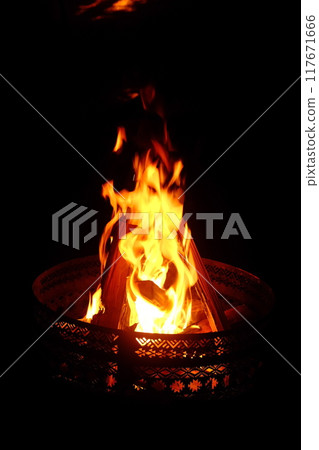 Time spent around the campfire Time spent around the campfire 117671666