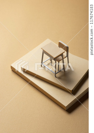 Reskilling Learn 117674183