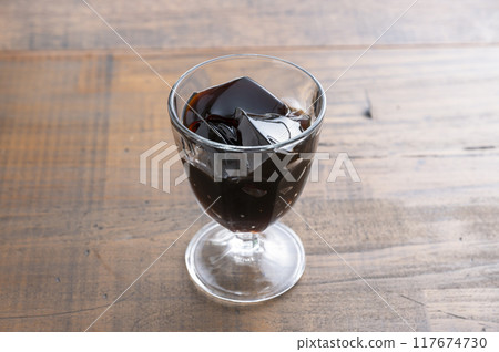 Coffee jelly in a glass bowl 117674730