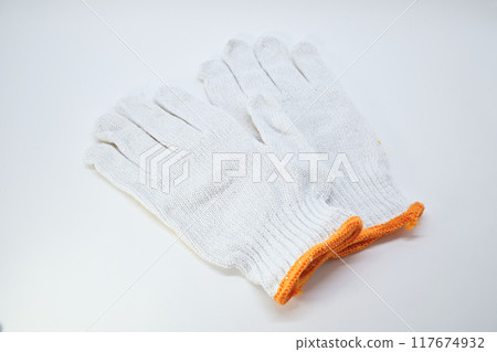 Two pairs of gloves 117674932