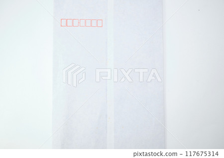 Image of a white envelope 117675314