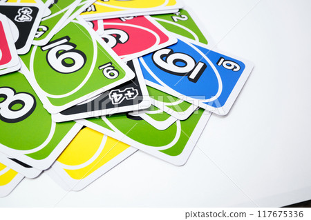 Image of the UNO game 117675336