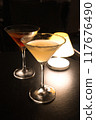Cocktails in a hotel bar 117676490