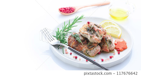 香草烤雞大腿(迷迭香鼠尾草羅勒) 香草烤雞大腿(迷迭香鼠尾草羅勒) 117676642