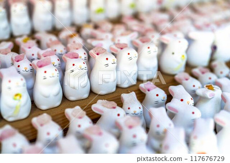Kumano Shrine (Kumano Taisha) in early summer Rabbit figurine Nanyo City, Yamagata Prefecture Kumano Shrine (Kumano Taisha) in early summer Rabbit figurine Nanyo City, Yamagata Prefecture 117676729