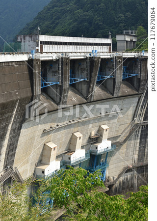 京都府宇治市天瀨水壩門 117679064