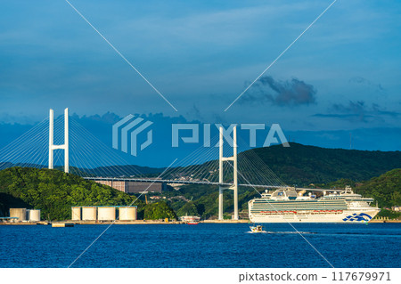 Cruise ship departs from Nagasaki Port: Diamond Princess and Megami Ohashi Bridge from the Island of the Gods [Nagasaki City] 117679971