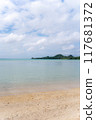 沖繩海灘 117681372