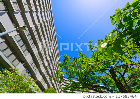[大阪府]四月桃山台站前的都會風景 117683464