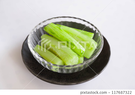 Stir-fried cucumber with jade Stir-fried cucumber with jade 117687322