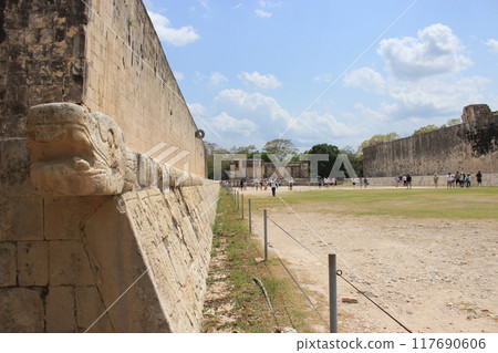 Cancun, Mexico's top resort, loved all over the world for its blue sea and pure white sand! World Heritage Sites, ruins, cenotes, tacos Cancun, Mexico's top resort, loved all over the world for its blue sea and pure white sand! World Heritage Sites, ruins, cenotes, tacos 117690606