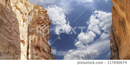 Mountains of Petra, Jordan, Middle East. Petra has been a UNESCO World Heritage Site since 1985 Mountains of Petra, Jordan, Middle East. Petra has been a UNESCO World Heritage Site since 1985 117690674