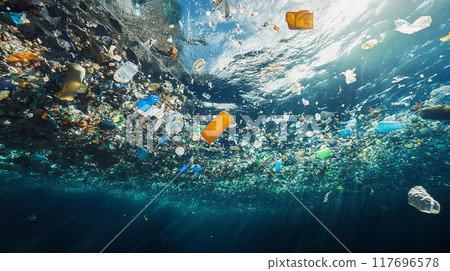 Underwater landscape reflects the marine debris crisis Underwater landscape reflects the marine debris crisis 117696578