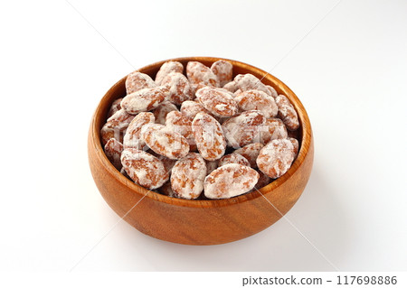 Candied almonds 117698886