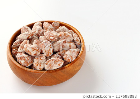 Candied almonds Candied almonds 117698888
