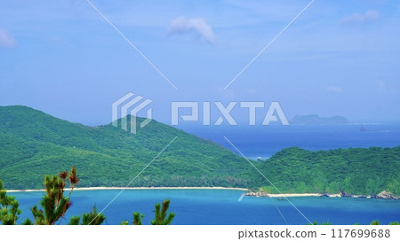The view from Takatsukiyama Observatory on Zamami Island in the Kerama Islands 117699688