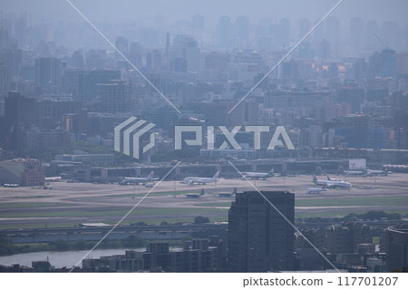 松山機場 117701207