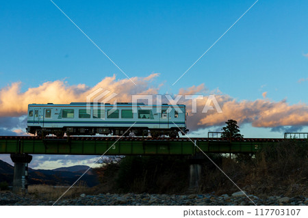 Hongo, Kakegawa City, Shizuoka Prefecture Tenryu Hamanako Railway and scenery along the line 117703107
