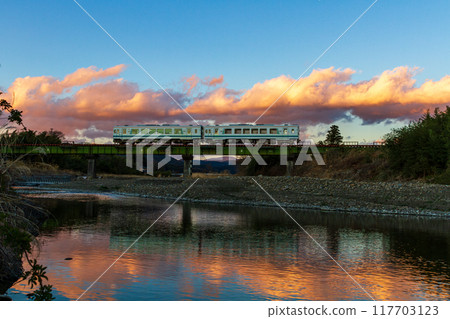 Hongo, Kakegawa City, Shizuoka Prefecture Tenryu Hamanako Railway and scenery along the line 117703123