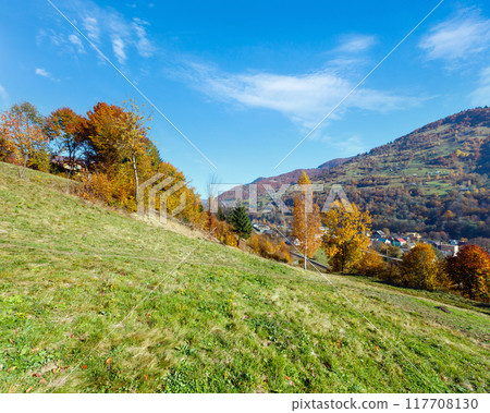 Autumn Carpathian mountains, Ukraine Autumn Carpathian mountains, Ukraine 117708130