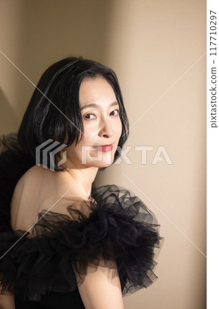 50多歲女人的美麗形象 117710297