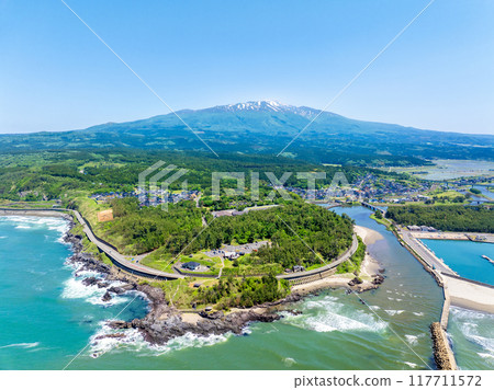 鳥海山及十六羅漢石紀念石佛群附近(山形縣湯佐町) 鳥海山及十六羅漢石紀念石佛群附近(山形縣湯佐町) 117711572