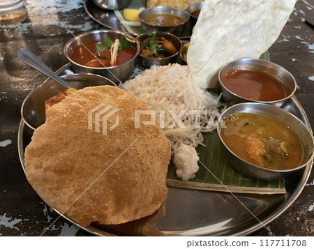 South Indian Meals Chicken Curry 117711708