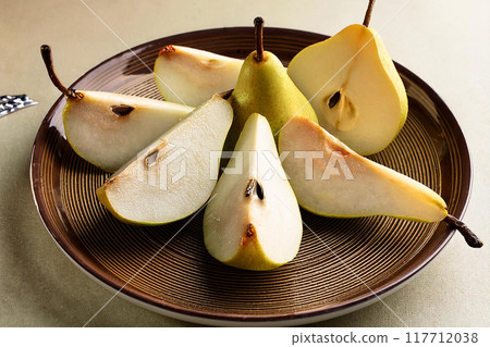 Fresh pear 117712038