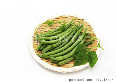 托盤上的藤蔓豆 托盤上的藤蔓豆 117713887