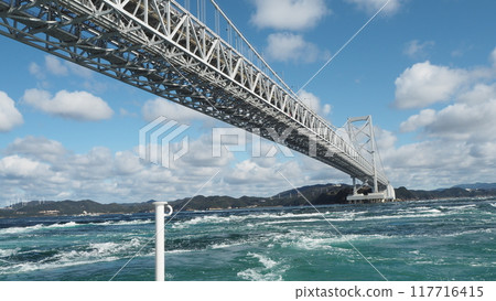 Onaruto Bridge seen from a sightseeing boat 117716415