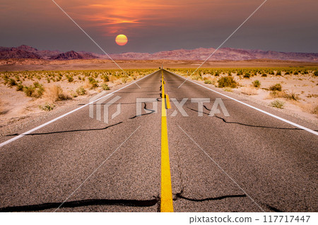 road lines in death valley, california, usa 117717447