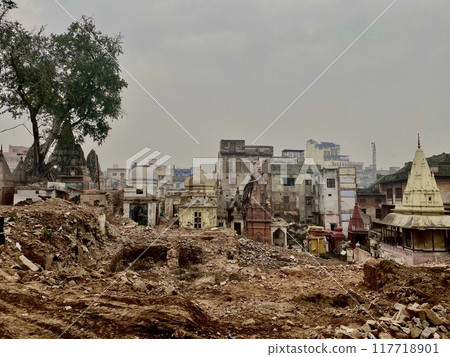 Varanasi Varanasi 117718901