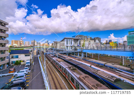 Yokohama cityscape in Japan in August. SOTETSU - View of Nishi-Yokohama Station and other areas 117719785