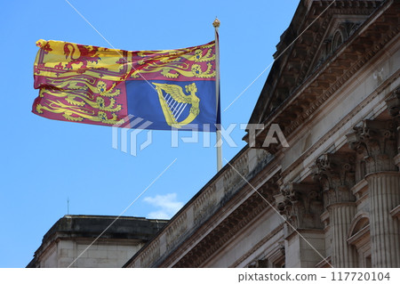 Royal flag hoisted at Buckingham Palace Royal flag hoisted at Buckingham Palace 117720104