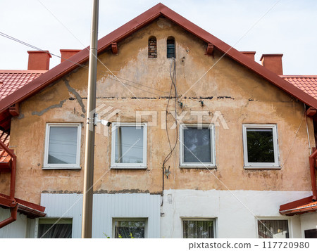 shabby facade of urban house in Zelenogradsk town shabby facade of urban house in Zelenogradsk town 117720980