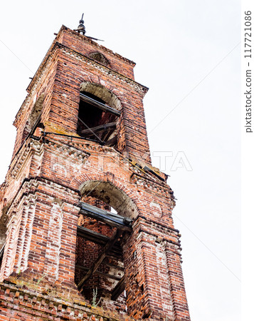 ruined tower of Church of St Nicholas Wonderworker 117721086