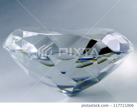 Diamond close up 117721806
