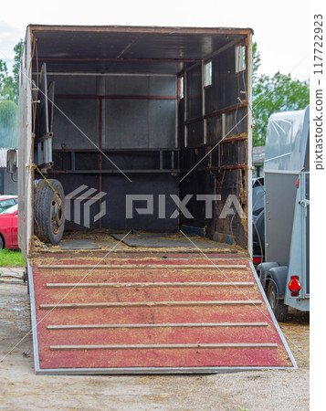 Double Horse Trailer 117722923