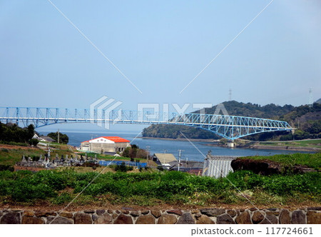 Black Seto Ohashi Bridge (Nagashima, one of Japan's three fastest currents) Black Seto Ohashi Bridge (Nagashima, one of Japan's three fastest currents) 117724661