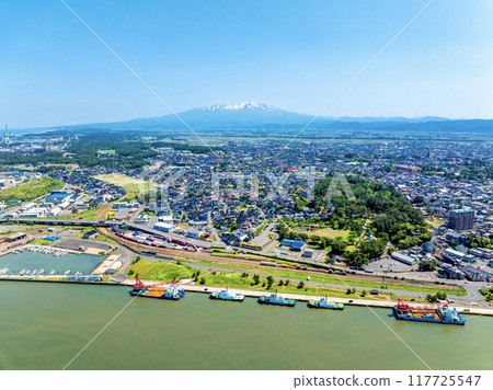 日和山公園和鳥海山（山形縣坂田市） 117725547