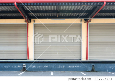 物流倉庫貨車泊位 117725724