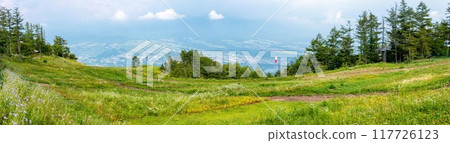 Panoramic view of Mt. Nyugasa in summer, Fujimi, Fujimi Town, Nagano Prefecture, Japan Panoramic view of Mt. Nyugasa in summer, Fujimi, Fujimi Town, Nagano Prefecture, Japan 117726123