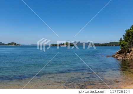 Setouchi scenery: View from Kannonzaki, the northernmost point of Shikoku (Ajicho, Takamatsu City, Kagawa Prefecture) 117726194