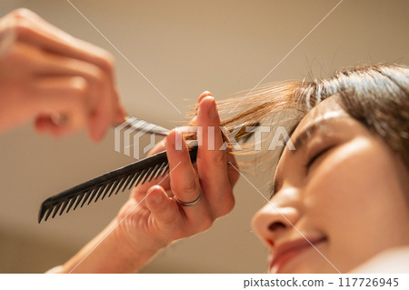 female, lady, woman 117726945