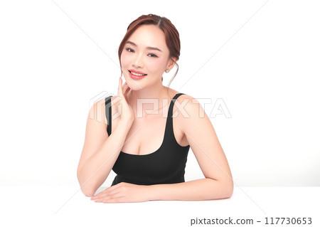 Beautiful young asian woman with clean fresh skin on white background, Face care, Facial treatment, Cosmetology, beauty and spa, Asian women portrait. 117730653