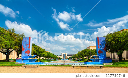 Esplanade Fountain at Fair Park built for the Texas Centennial Exposition in Dallas, United States 117730746