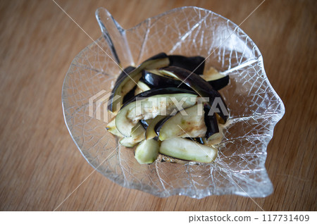 Shallow pickled eggplant 117731409